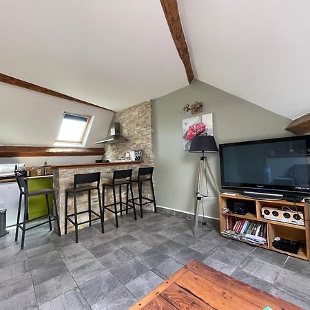 Les Combles De L Aure Grand Studio Cosy Confortable Classe 3 Etoiles Centre Bayeux 2 Mn A Pied Cathedrale Proche Plages Du Debarquement 외부 사진