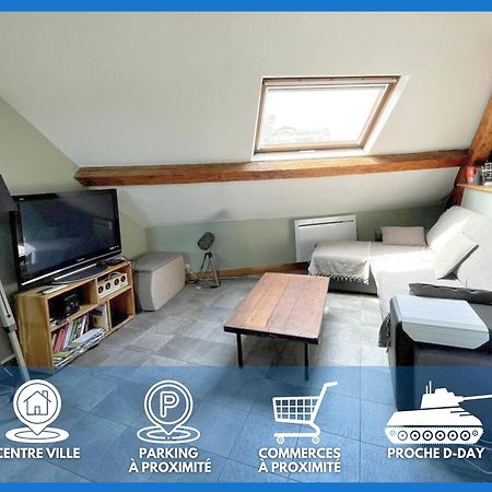 Les Combles De L Aure Grand Studio Cosy Confortable Classe 3 Etoiles Centre Bayeux 2 Mn A Pied Cathedrale Proche Plages Du Debarquement 외부 사진