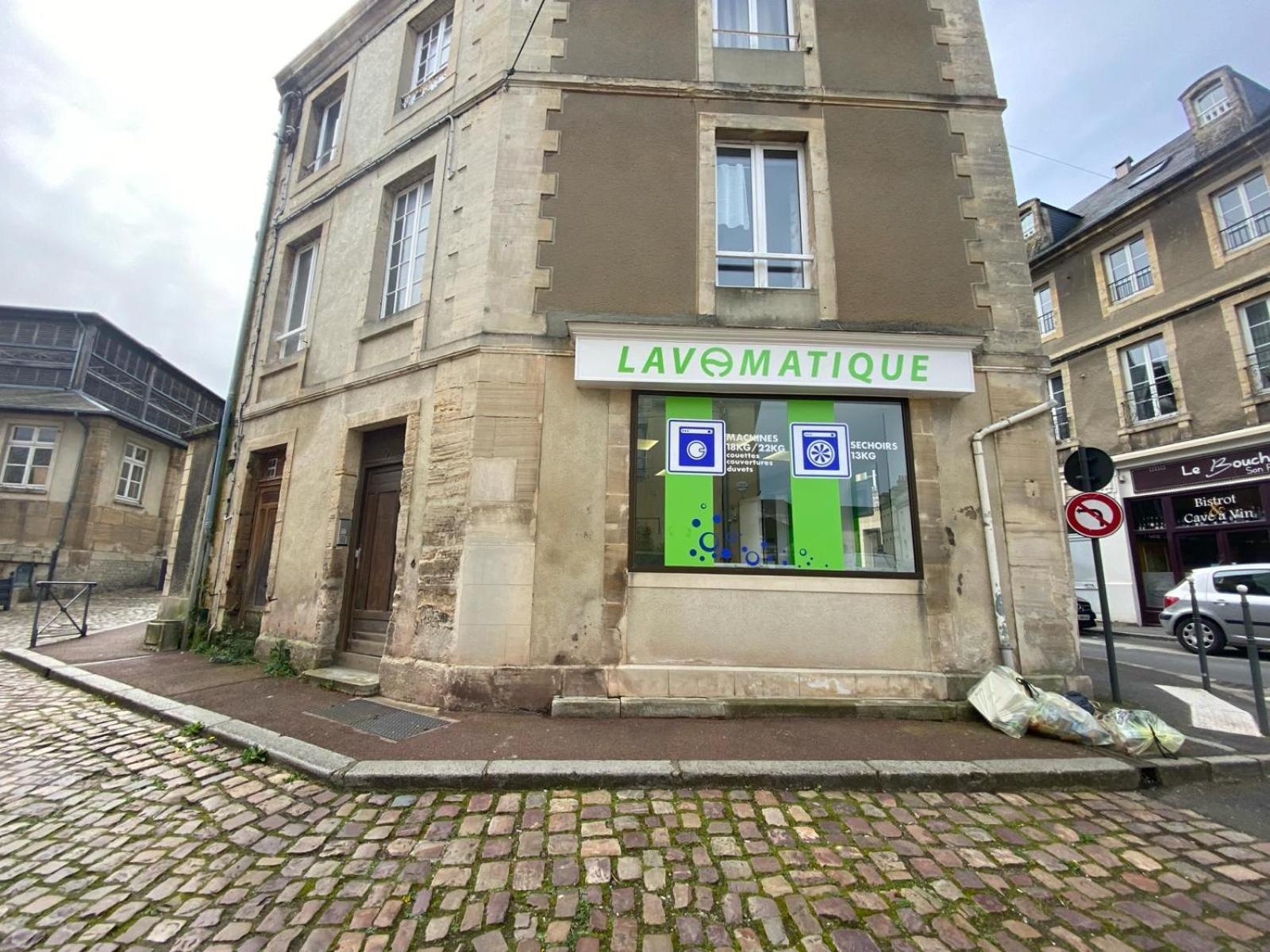 Les Combles De L Aure Grand Studio Cosy Confortable Classe 3 Etoiles Centre Bayeux 2 Mn A Pied Cathedrale Proche Plages Du Debarquement 외부 사진